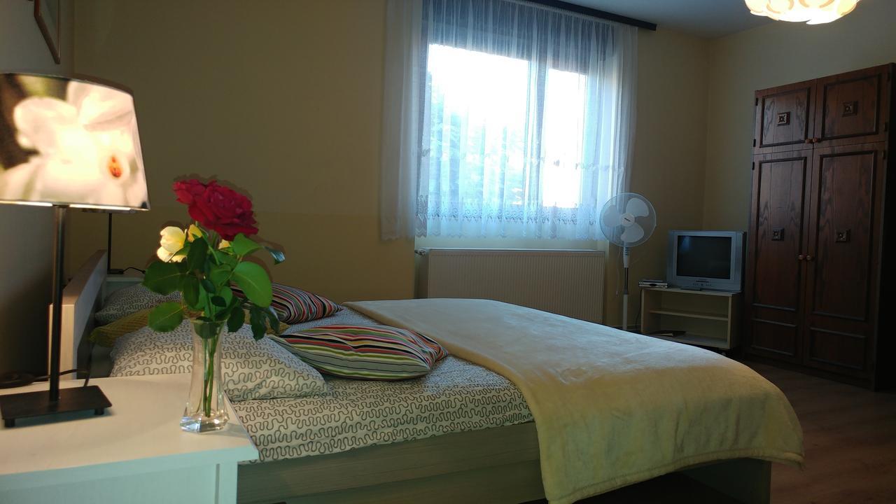 Apartment Cecilia 코프리브니차 외부 사진